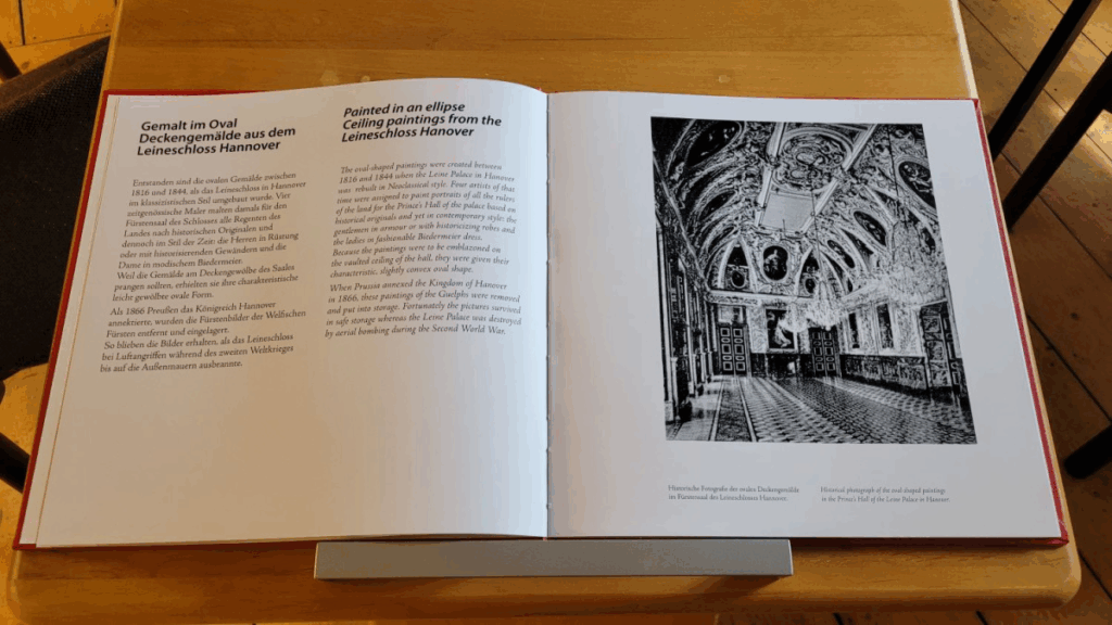 Pultbuch im Rittersaal Schloss Herzberg